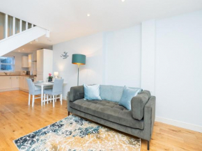 Pass the Keys Delightful retreat in Larkhall with free parking